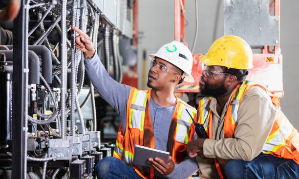 Best Electrical Contractors for Businesses  in Cave Spring, VA